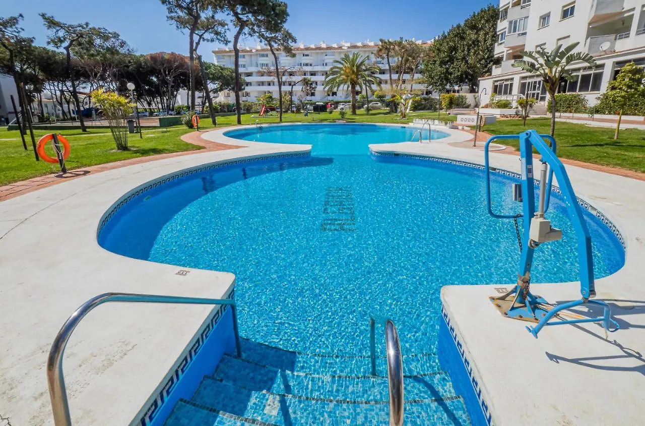 Apartamento Cubo'S La Bambera First Line Beach Sitio de Calahonda